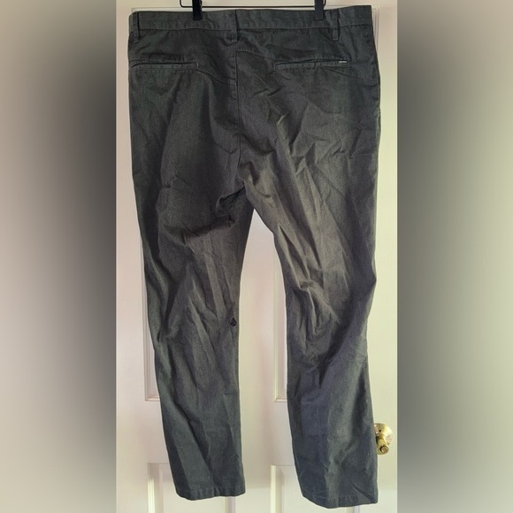 Volcom Style #A11313S1 VMONTY PANTS CHARCOAL HEATHER Size: 42x 32 - Picture 2 of 8